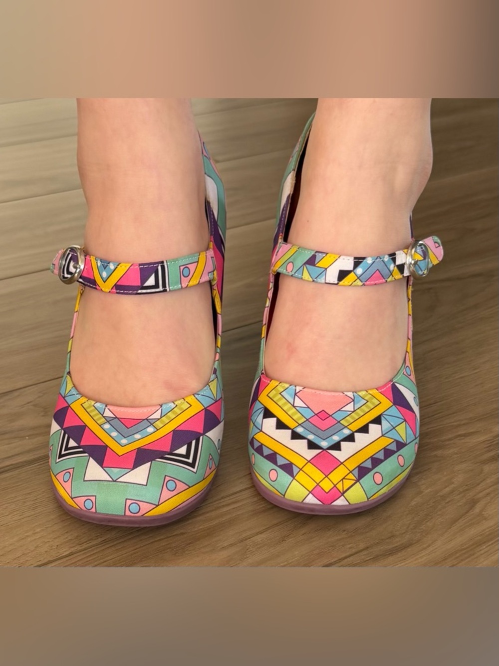Hot Chocolate Design Geometric Print Mary Jane Heels Sz 38 80’s - Picture 2 of 10